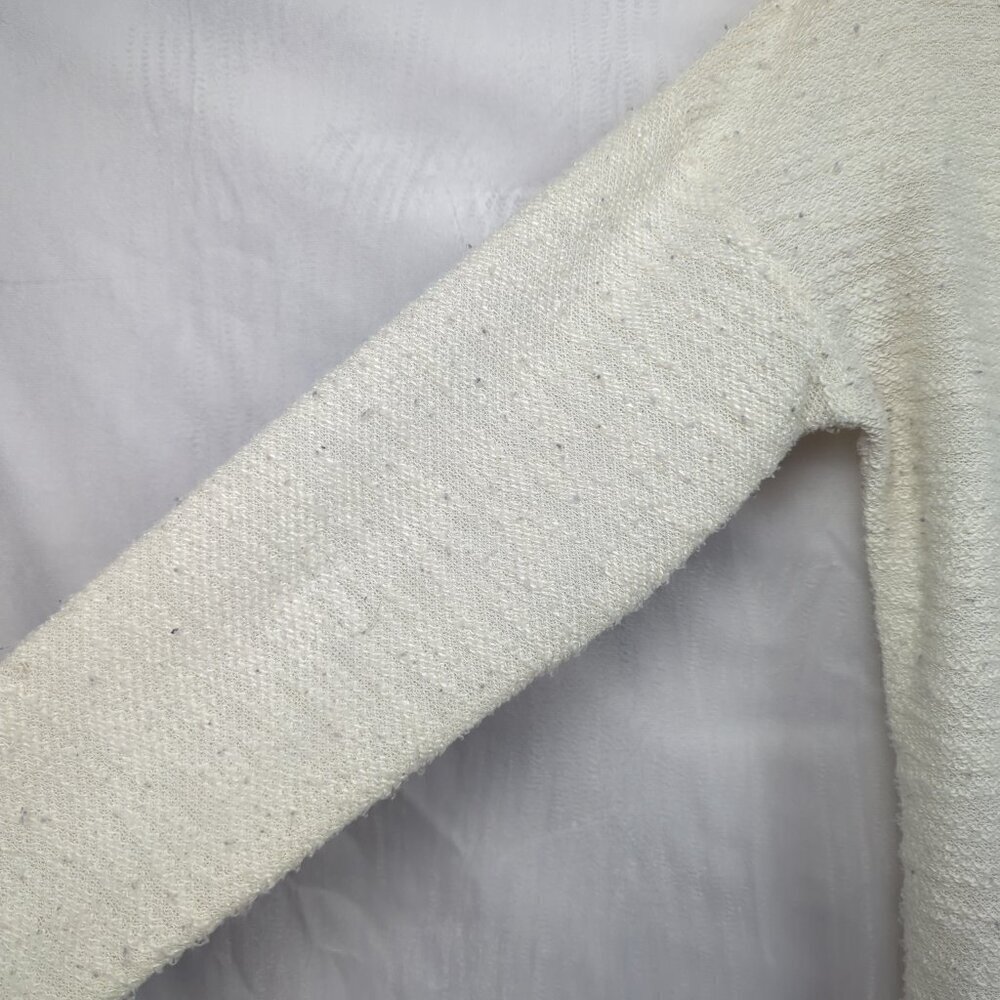 Cream Sweater with Lace Back Design Loose Fit - Medium (Estimated) - Picture 5 of 7